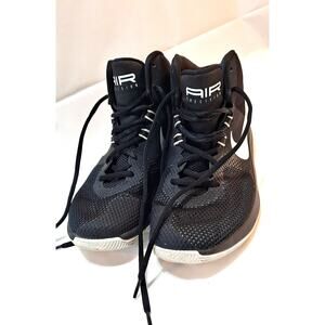 Nike Air Sports Shoes Size 8